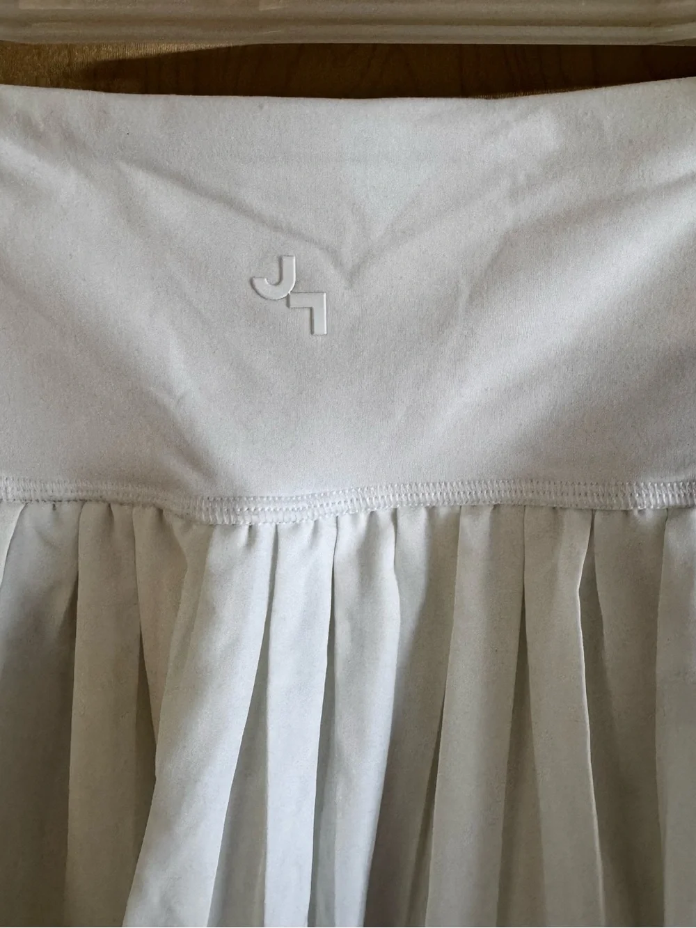 JoyLab White Pleated Mini Skirt